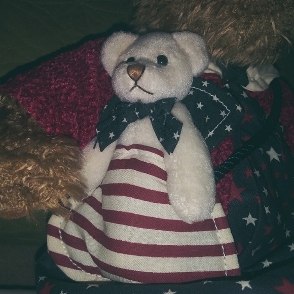 Bearington Bear Collection..Limited - Picture 2 of 7